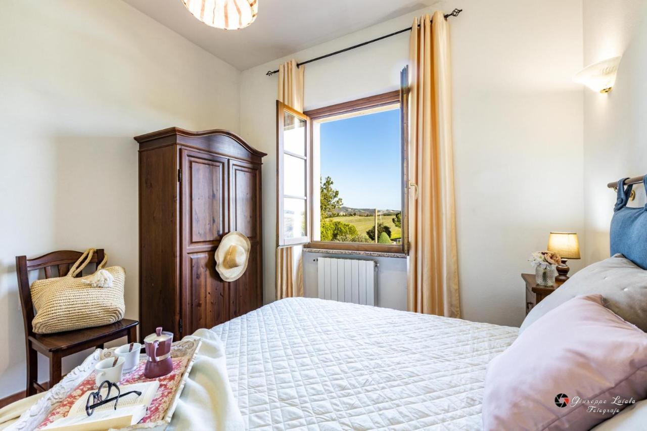 Bio Fattoria Il Poggiarello Villa Volterra Luaran gambar